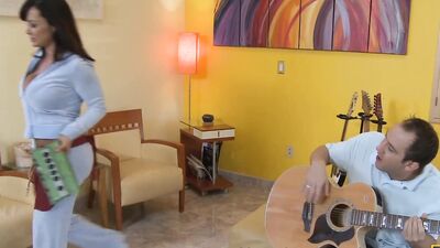 Lisa Ann is My Friend's Hot Mom and Has Her Lips Wrapped Around my Cock!