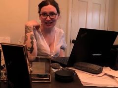 Bettie Bondage – The Free Use Workplace