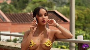 Latina teen seduces delivery guy during tanning session