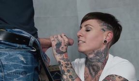 Boafoda HD com morena rabuda deliciosa - Tattooed short haired cougar amateur porn