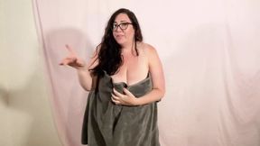 Fucking Your Mom&#039;s Busty BBW Friend