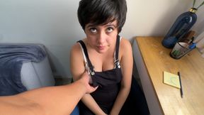 I see my rich stepdaughter making drawings and I get horny seeing how she is dressed and I end up putting my cock in her like I was never going to